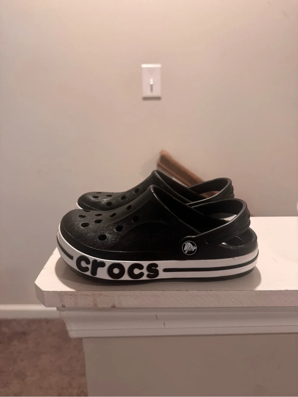 CROCS Kids Classic Clog in Black with White Trim